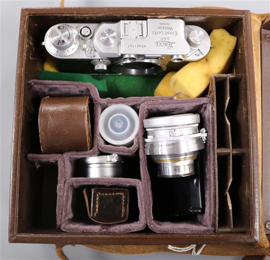 A Leica camera no.421141, cased with accessories
